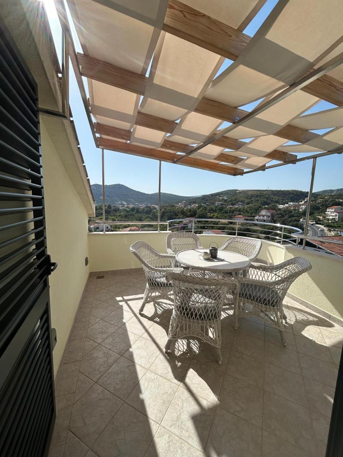 Apartmani Palada Poljica (Trogir) Exterior foto