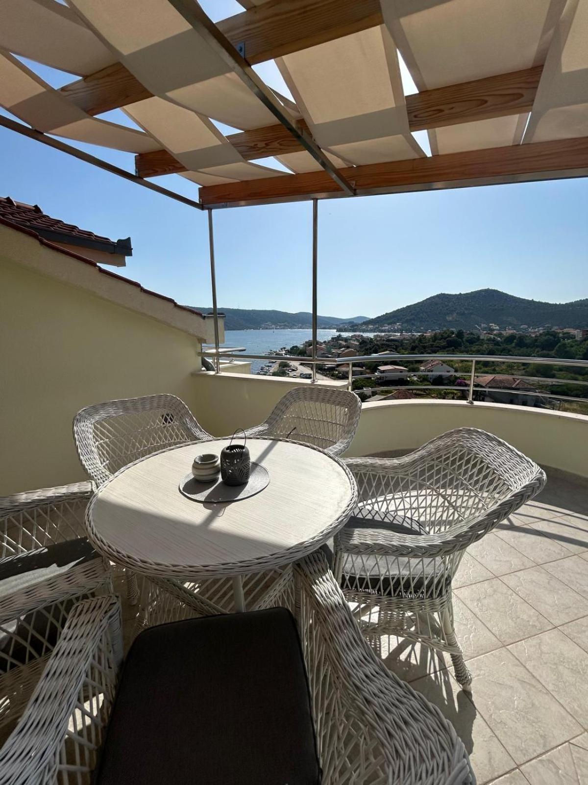 Apartmani Palada Poljica (Trogir) Exterior foto
