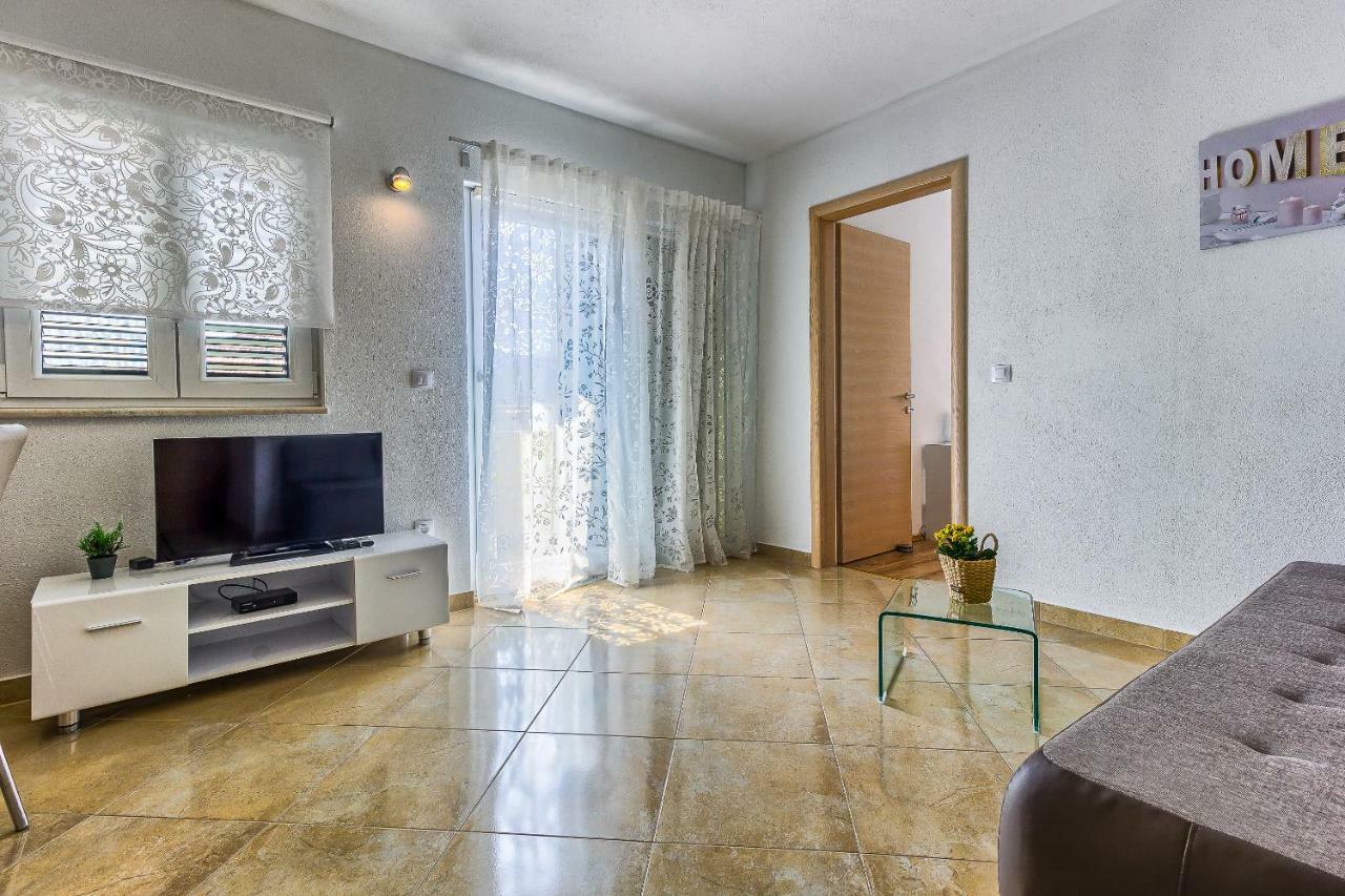 Apartmani Palada Poljica (Trogir) Exterior foto